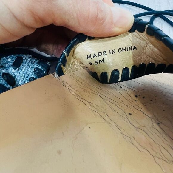 Jack Rogers Women's Blue Tasseled Ankle Wrap Sandals Size 6.5 - Picture 7 of 9